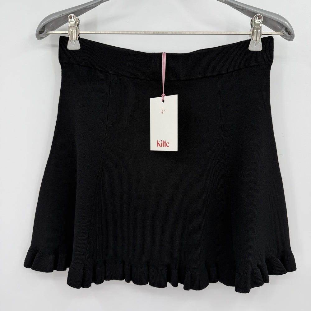 Kilte Collection Raleigh Rib Knit Ruffle Hem Mini Skirt Black HC515-BLK-0 Size 0